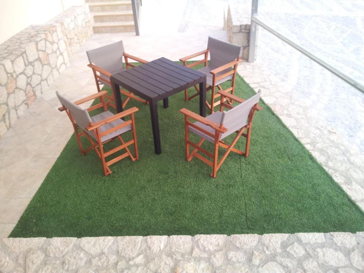 Sea View Villa Alikí Екстериор снимка